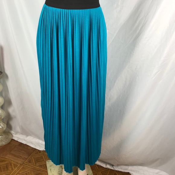 Jade small Dress๐๐๐HP๐๐ - Picture 3 of 6